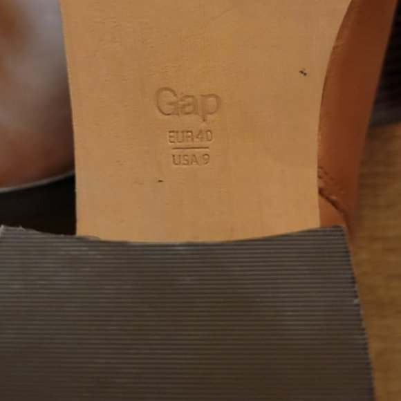 Gap Size 9 Leather Ankle Boot - Picture 4 of 5